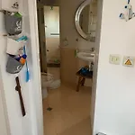 Sea View Mit Bootstisch-почивка с изглед към морето и маса за лодка