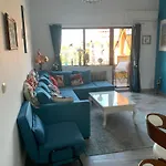Sea View Mit Bootstisch-почивка с изглед към морето и маса за лодка Lägenhet