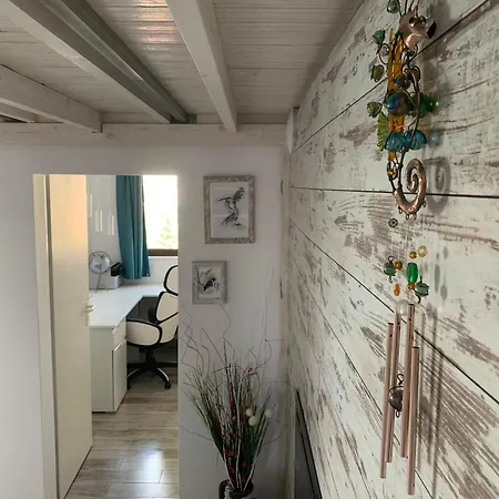 Seaview Young Family - семейство на черно море *