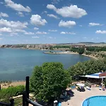 Lejlighed Sea View Mit Bootstisch-почивка с изглед към морето и маса за лодка