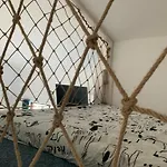 Sea View Mit Bootstisch-почивка с изглед към морето и маса за лодка Lejlighed