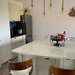 Sea View Mit Bootstisch-почивка с изглед към морето и маса за лодка * Aheloy