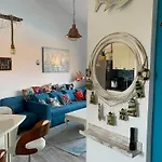 Lejlighed Sea View Mit Bootstisch-почивка с изглед към морето и маса за лодка *