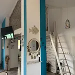 Sea View Mit Bootstisch-почивка с изглед към морето и маса за лодка *
