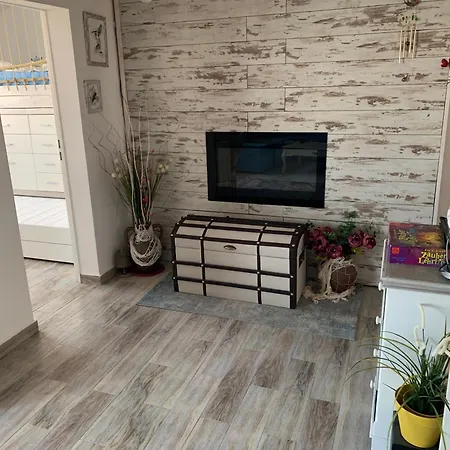 Διαμέρισμα Seaview Young Family - семейство на черно море *