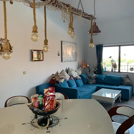 Sea View Mit Bootstisch-почивка с изглед към морето и маса за лодка Apartamento *