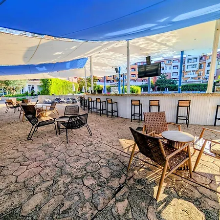 Διαμέρισμα Sea View For Young Family Aheloy, Near Sunny Beach, With Balcony, Pool And Beach,почивка на плажа с балкон, гледка към морето, басейн в ахелой, близо до слънчев бряг Aheloy