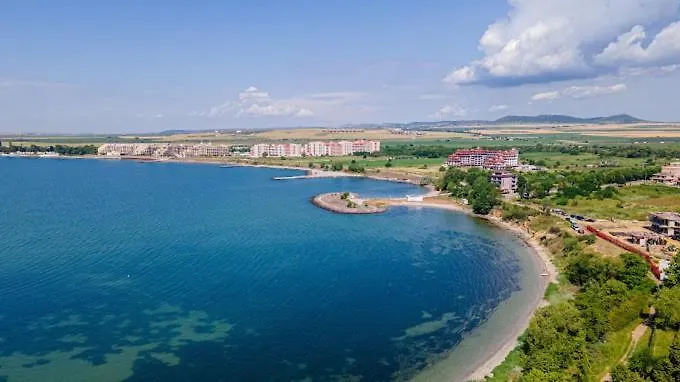 Sea View Mit Bootstisch-почивка с изглед към морето и маса за лодка *