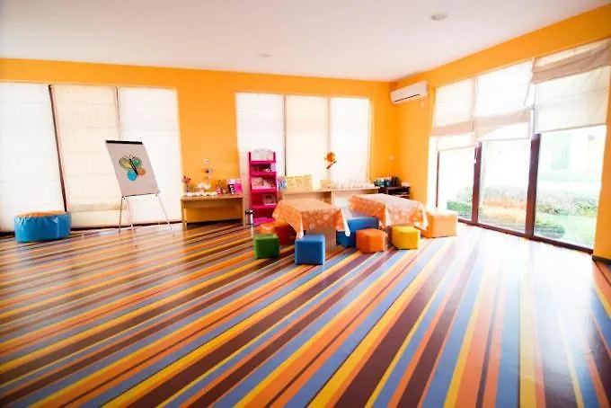 Apartamento Sea View Mit Bootstisch-почивка с изглед към морето и маса за лодка *
