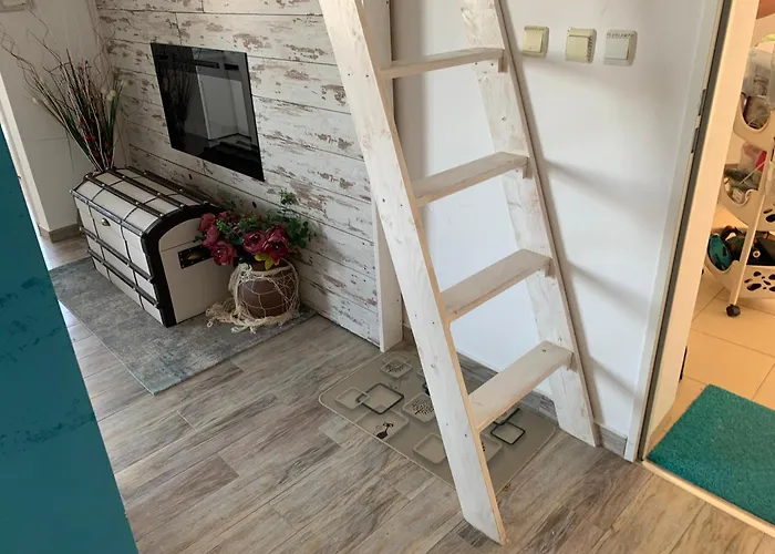 Apartamento Sea View Mit Bootstisch-почивка с изглед към морето и маса за лодка