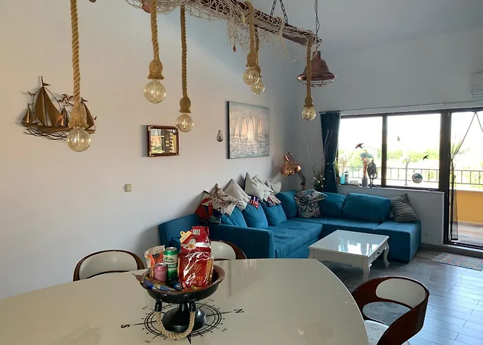 Sea View Mit Bootstisch-почивка с изглед към морето и маса за лодка Apartamento *